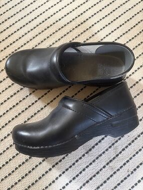 Dansco Black Women's Clogs